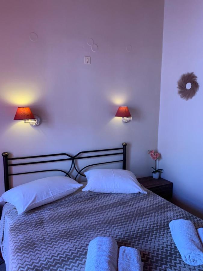 Guesthouse Corali Хидра Екстериор снимка