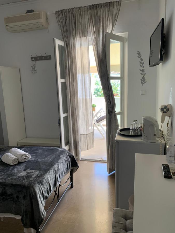 Guesthouse Corali Хидра Екстериор снимка
