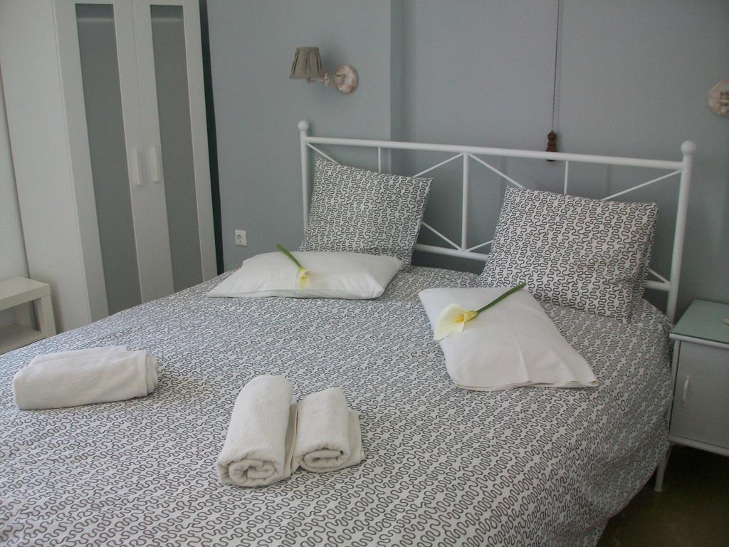Guesthouse Corali Хидра Екстериор снимка