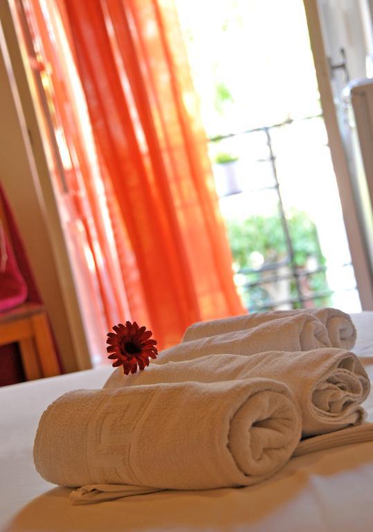 Guesthouse Corali Хидра Екстериор снимка