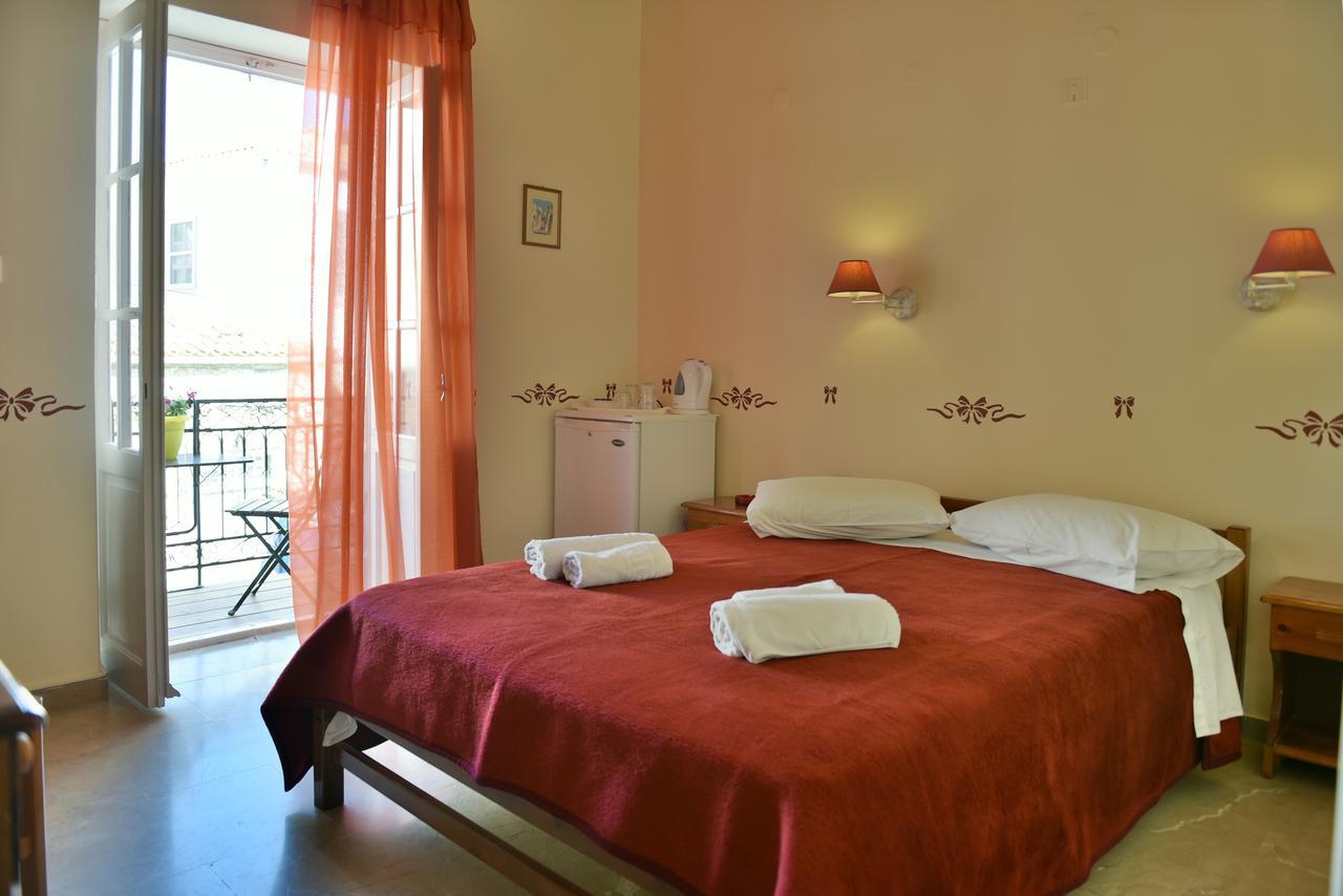 Guesthouse Corali Хидра Екстериор снимка